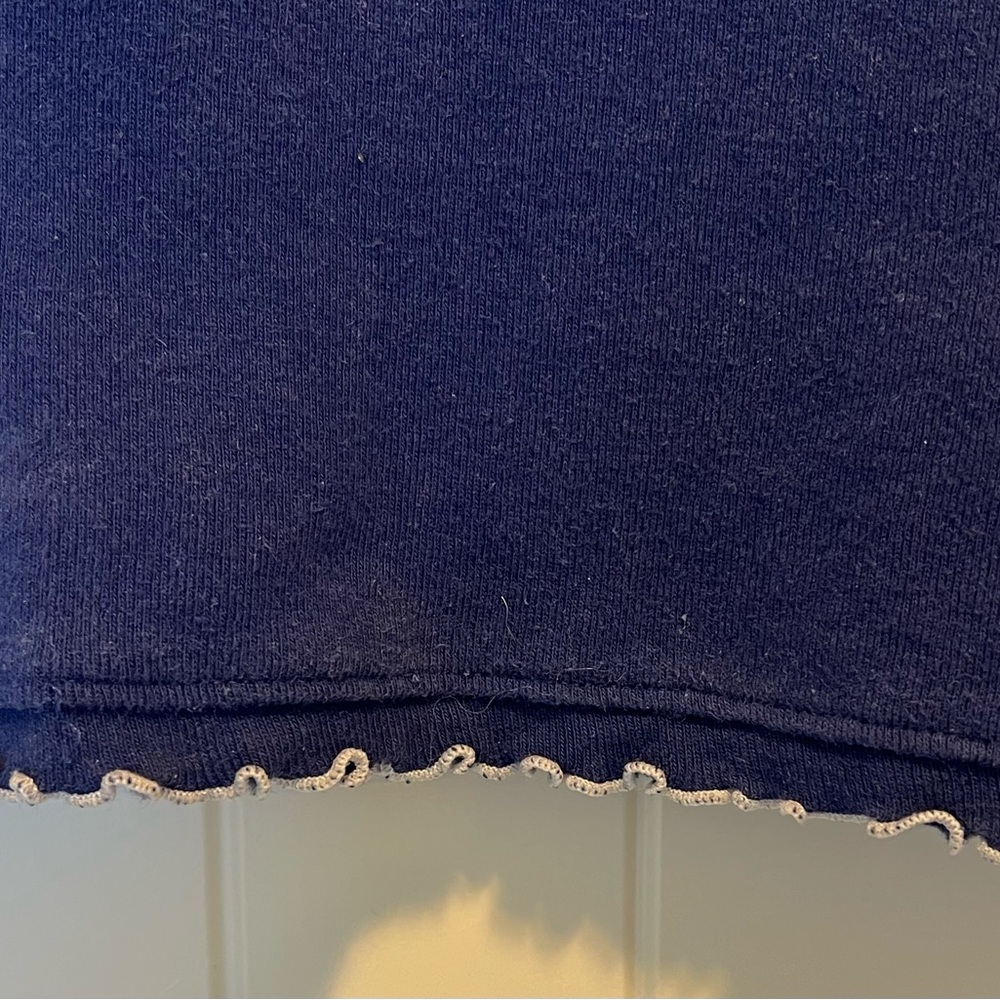 Vintage Tommy Hilfiger Ruffled Edge Cropped Blue T-Shirt Size S - Picture 9 of 12